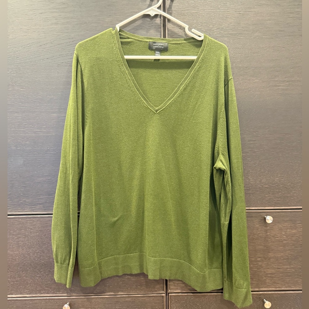 Banana Republic Green V-Neck Sweater